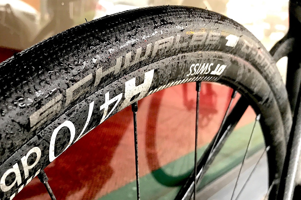 road bike tyre review