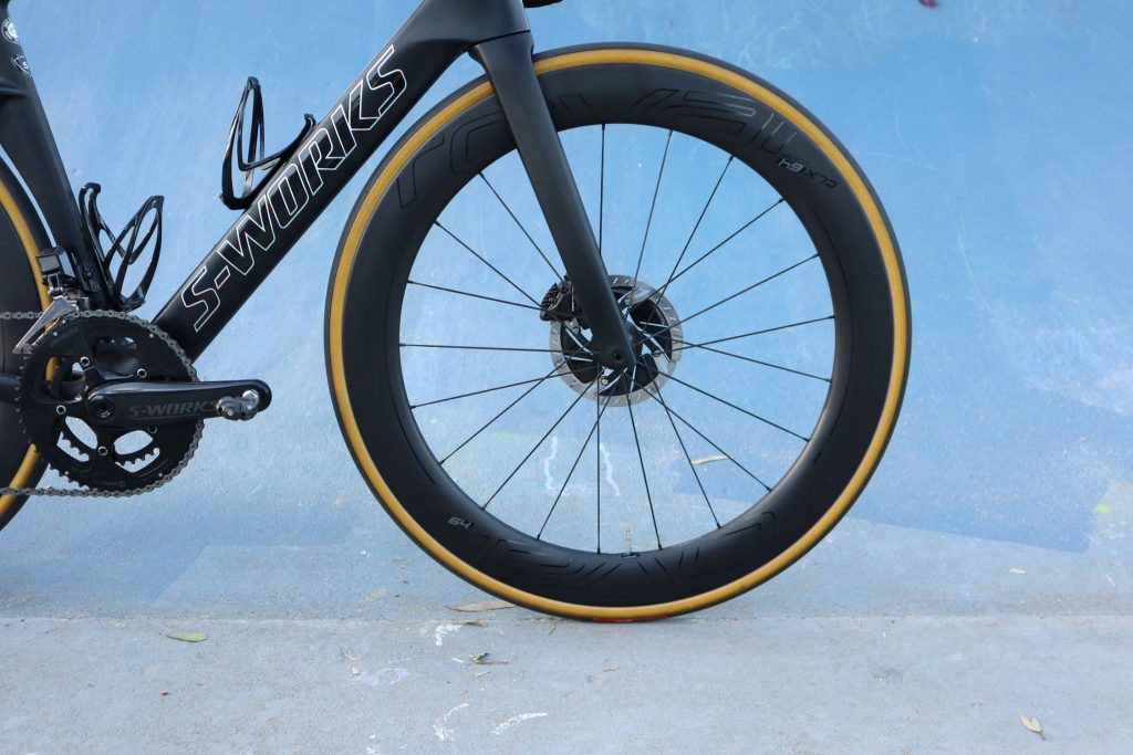 Specialized S-Works Venge Review (Versus the Tarmac SL6) - Bike Chaser News