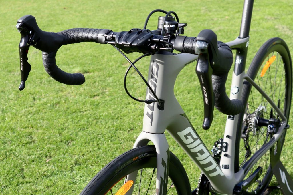 giant defy advanced 2 2019 weight